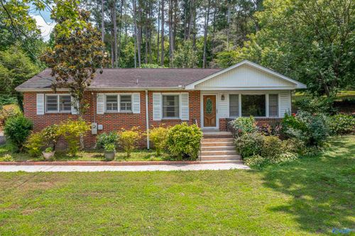 411 Macon Dr, Glencoe, AL, 35905-1315 | Card Image