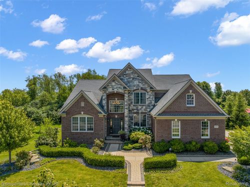 50398 Starlite Run, Northville, MI, 48168-6856 | Card Image