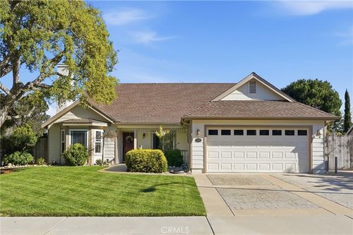 1541 Ashbrook Ln, Santa Maria, CA, 93455-7501 | Card Image