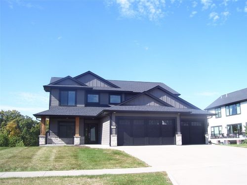 1643 Avalon Pl, Iowa City, IA, 52245-5709 | Card Image