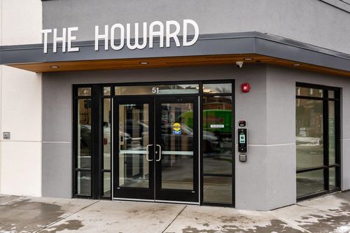 604-55 N Main St, Rochester, NH, 03867-1906 | Card Image