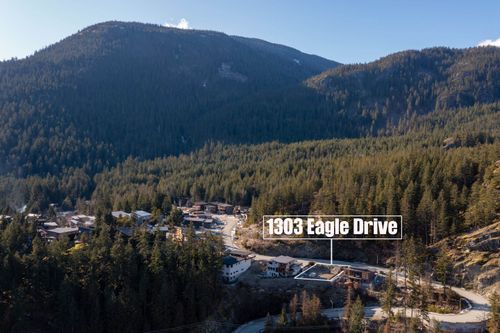 1303 Eagle Dr, Pemberton, BC, V0N | Card Image