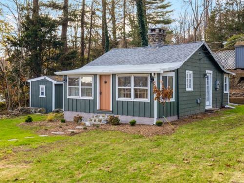 5 Old Clark Hill Rd, East Hampton, CT, 06424-1420 | Card Image