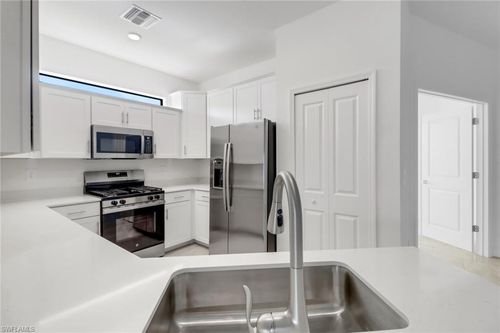 19600 Hinkley Dr, Estero, FL, 33928-2765 | Card Image