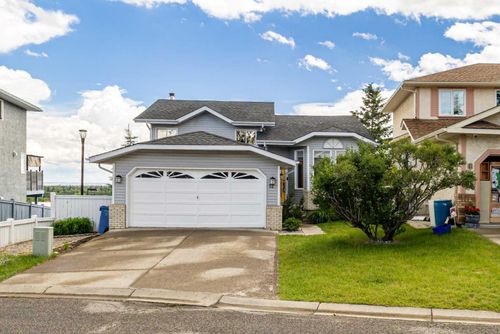 72 Christie Park Hill Sw, Calgary, AB, T3H2V4 | Card Image