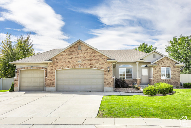 Holly Lily Ln, West Jordan, UT 84081