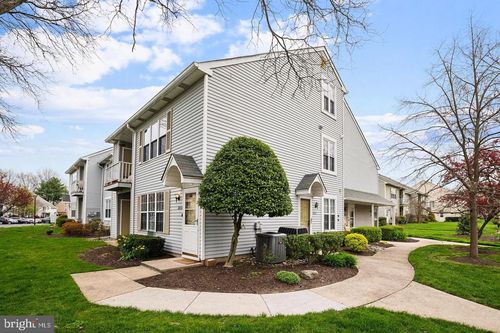 207 Sedgefield Dr, Mount Laurel, NJ, 08054-1867 | Card Image