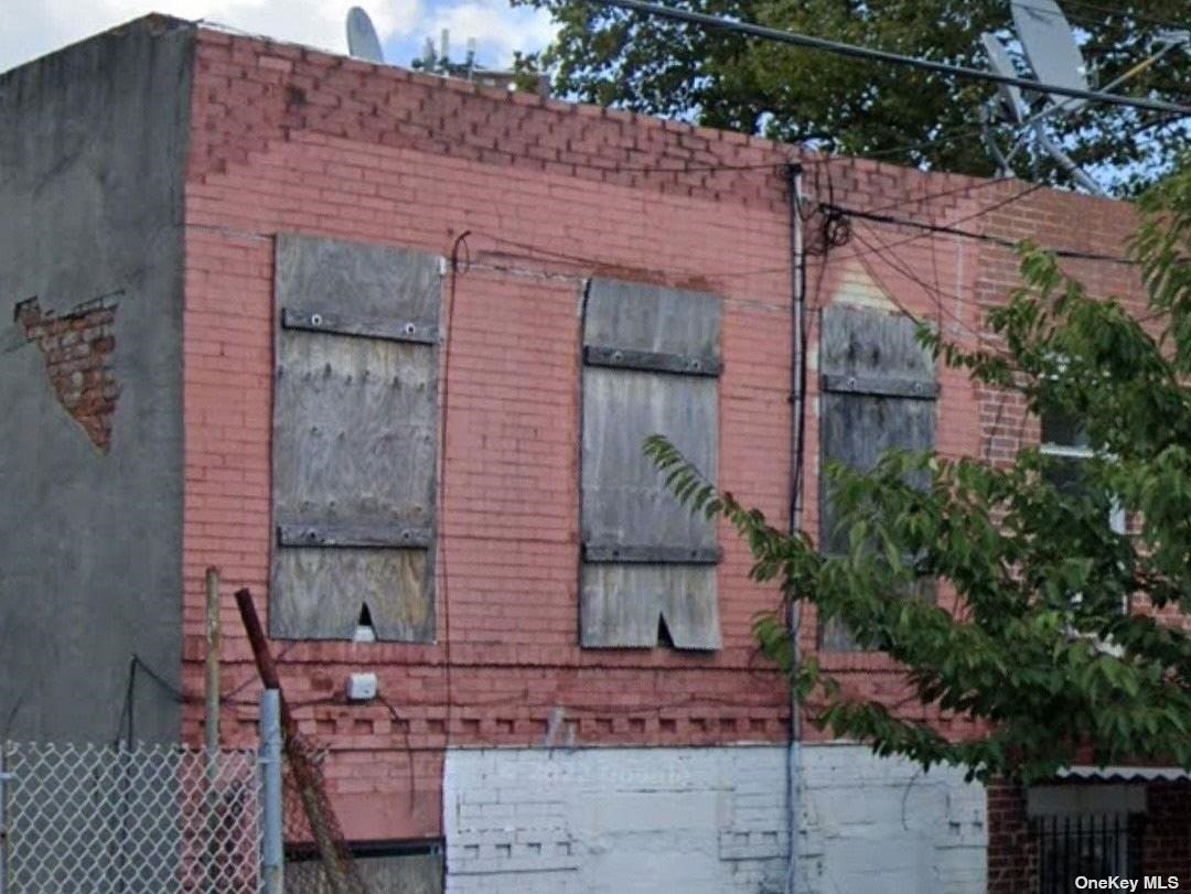 Barbey St, Brooklyn, NY 11207