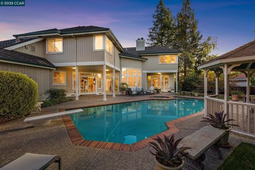 788 Woodwind Pl, Walnut Creek, CA, 94598-4670 | Card Image