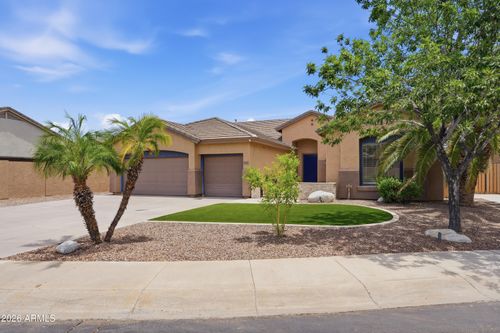 7037 S Trophy Ln, Gilbert, AZ, 85298-9150 | Card Image
