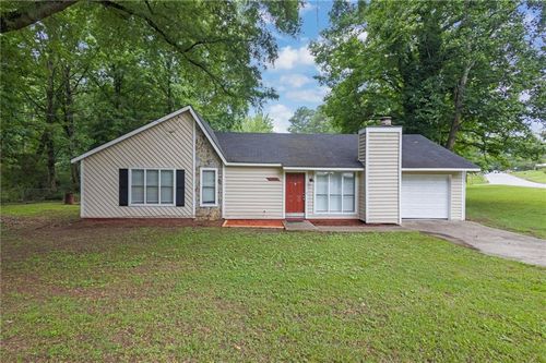 8997 Huntwood Ln, Riverdale, GA, 30274-4651 | Card Image
