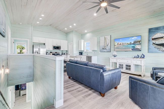 131 Seven Palms Drive, House other with 5 bedrooms, 4 bathrooms and 5 parking in Fulton TX | Image 13