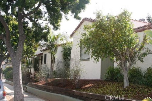 2654 7th Ave, Los Angeles, CA, 90019-6097 | Card Image