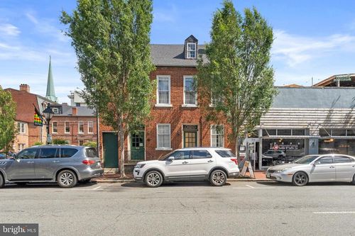 312 William St, FREDERICKSBURG, VA, 22401-5832 | Card Image