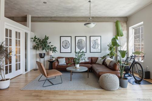 apt-6g-1499 Blake St, Denver, CO, 80202-1359 | Card Image