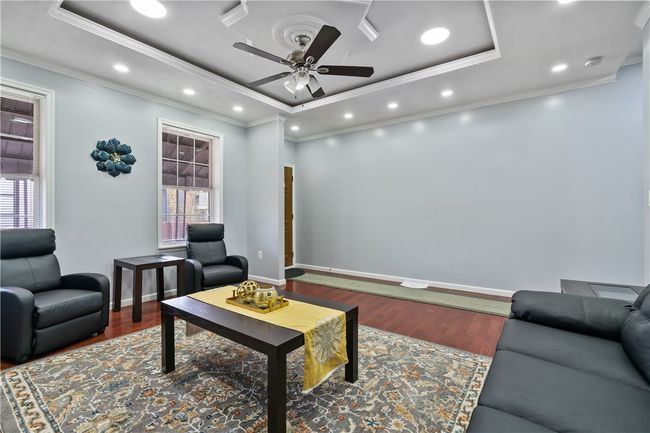 3640 Mintwood St, House other with 3 bedrooms, 2 bathrooms and 4 parking in Pittsburgh PA | Image 8