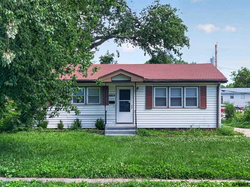 4864 Jaynes Street, Omaha, NE, 68104 | Card Image