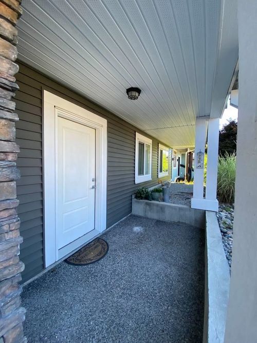 232 A Street, Maple Ridge, BC, V4R2R3 | Card Image