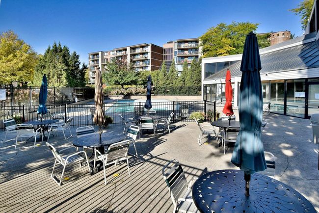 APT-407 - 2 S Atrium Way, Condo with 1 bedrooms, 2 bathrooms and 1 parking in Elmhurst IL | Image 29