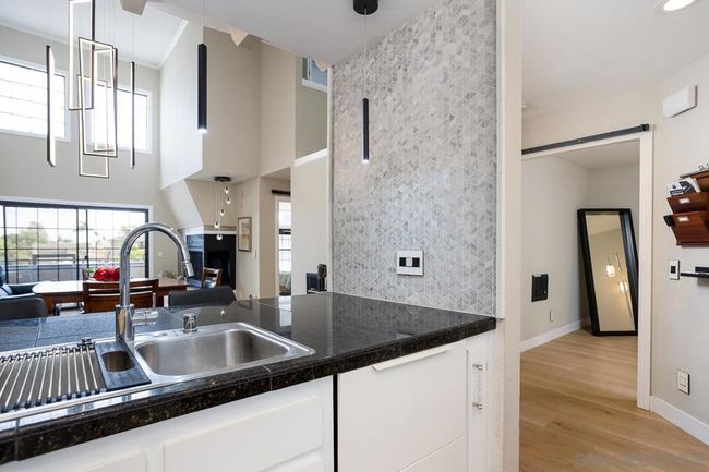 APT-22 - 270 Dahlia Ave, Condo with 3 bedrooms, 2 bathrooms and 2 parking in Imperial Beach CA | Image 5