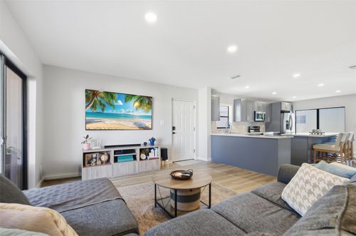 217-301 N Pine Island Rd, Plantation, FL, 33324-7806 | Card Image