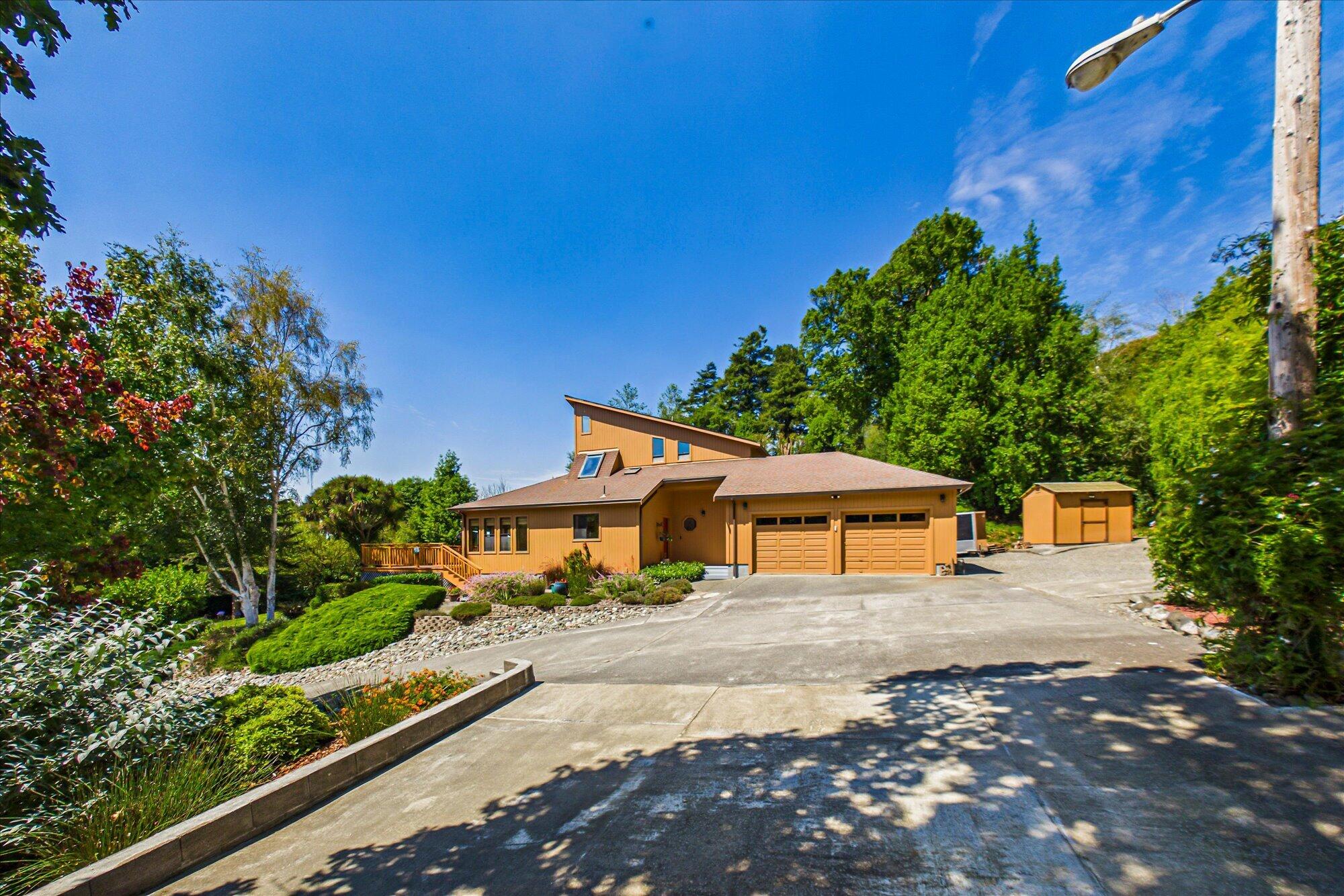 Residential in Fortuna 4