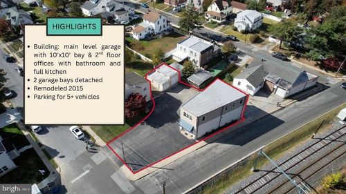 800 Woodlawn Ave, DARBY, PA, 19023-3910 | Card Image