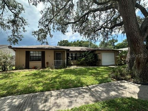 7812 Royal Hart Dr, NEW PORT RICHEY, FL, 34653-5049 | Card Image