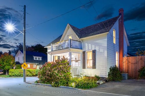 90 Emily St, Carleton Place, ON, K7C1S9 | Card Image