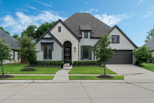 1704 Cannon St, Van Alstyne, TX, 75495-8254 | Card Image