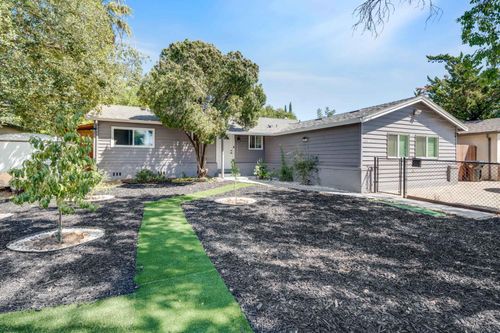 10401 Buena Plaza Circle, Rancho Cordova, CA, 95670 | Card Image