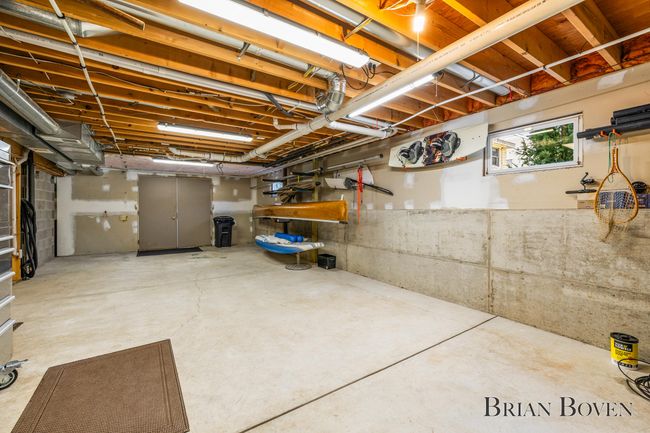 LAKE SIDE STORAGE ROOM | Image 40