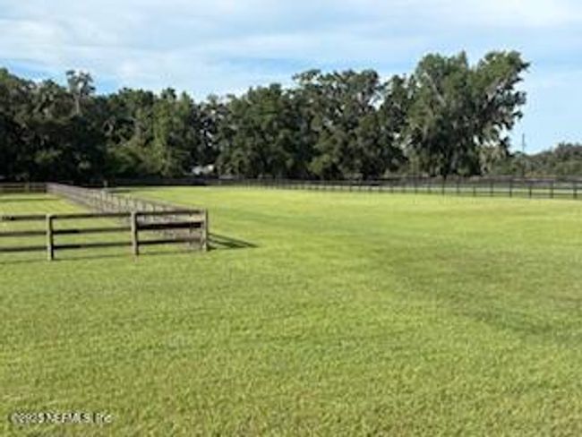 6301 W Highway 326, House other with 3 bedrooms, 2 bathrooms and null parking in Ocala FL | Image 25