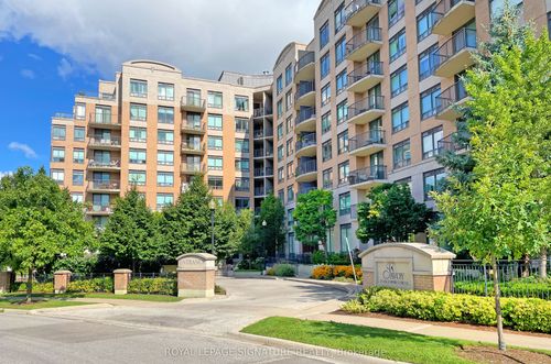 510-16 Dallimore Cir, North York, ON, M3C4C4 | Card Image