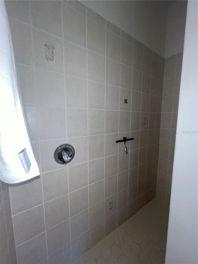 5011 Key Largo Dr, House other with 3 bedrooms, 2 bathrooms and null parking in PUNTA GORDA FL | Image 40