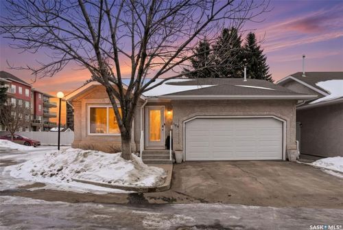 109-330 La Ronge Rd, Saskatoon, SK, S7K8B9 | Card Image