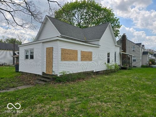 605 Cottage Ave, Anderson, IN, 46012-3438 | Card Image