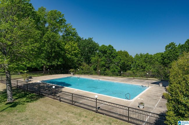 APT-504 - 1300 Beacon Pkwy E, Condo with 3 bedrooms, 3 bathrooms and null parking in BIRMINGHAM AL | Image 36