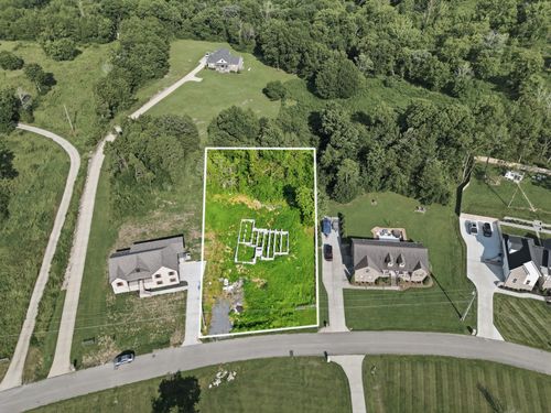 505 Bridle Path Ln, Hartsville, TN, 37074-3585 | Card Image