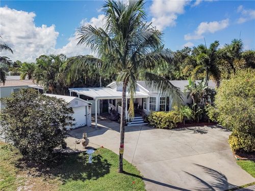 301 Valencia St, SEBASTIAN, FL, 32958-4131 | Card Image