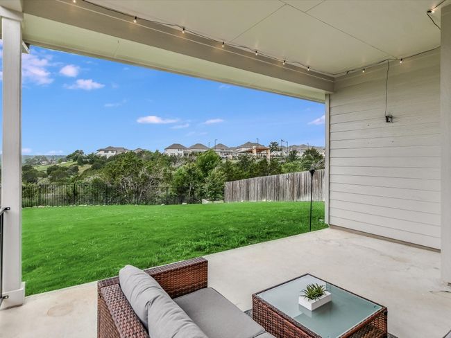Large Covered back patio | Image 23