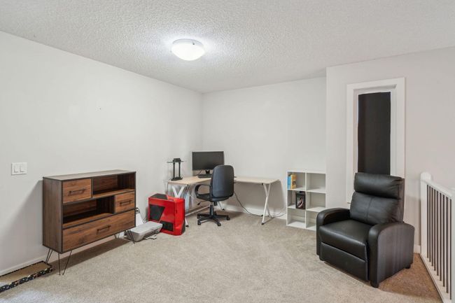 35 Sage Bluff Heights Nw, Home with 3 bedrooms, 3 bathrooms and 2 parking in Calgary AB | Image 18