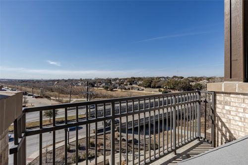 apt-4473-2700 Old Denton Rd, Carrollton, TX, 75007-6491 | Card Image