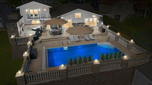 1116 Shore Dr, New Buffalo, MI, 49117-1040 | Card Image