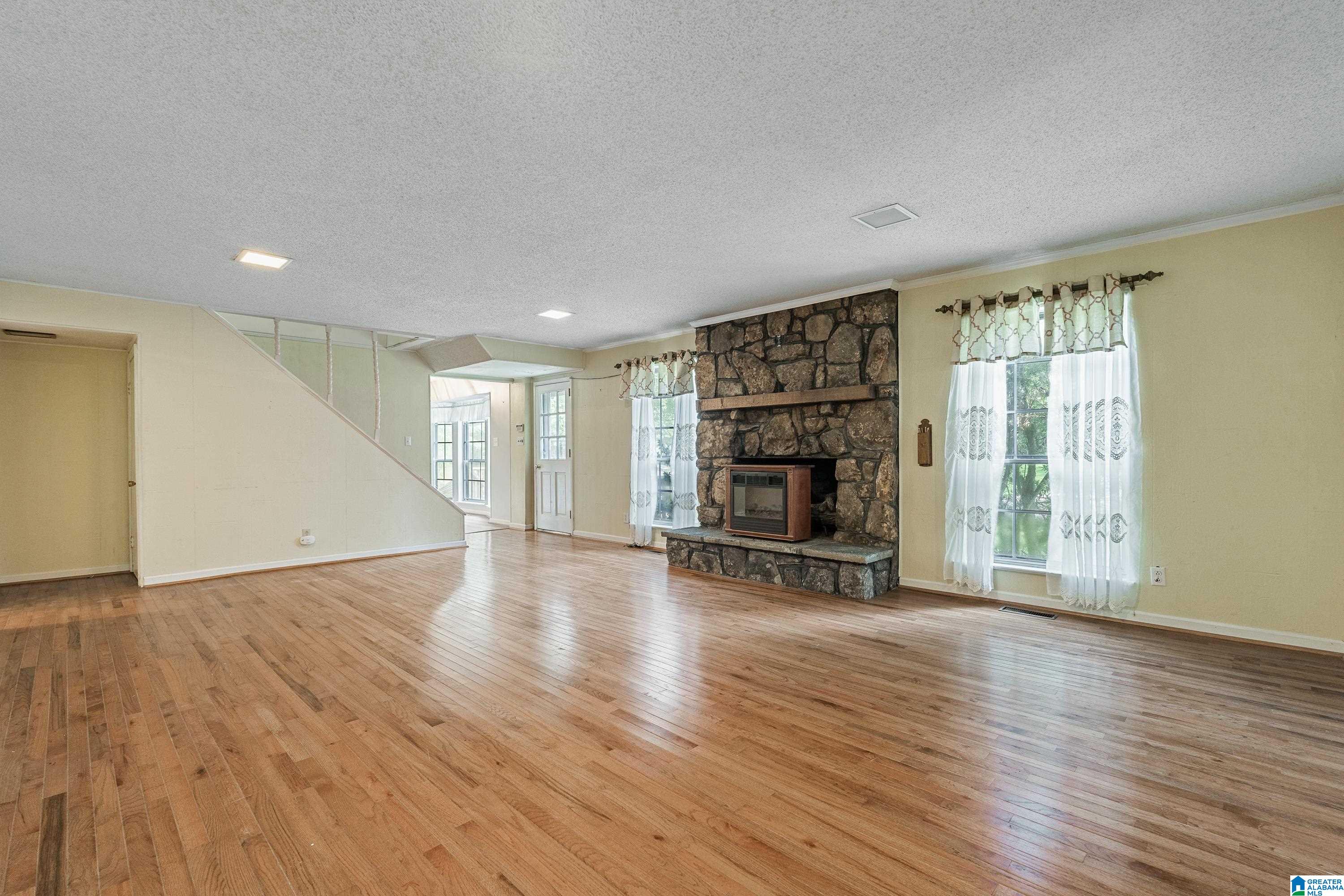 Residential in BESSEMER 4