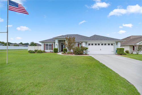 3967 Se 99th St, BELLEVIEW, FL, 34420-7817 | Card Image