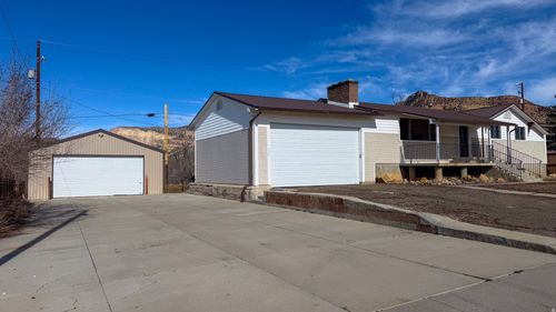 607 E Geneva, East Carbon, UT, 84520-7742 | Card Image