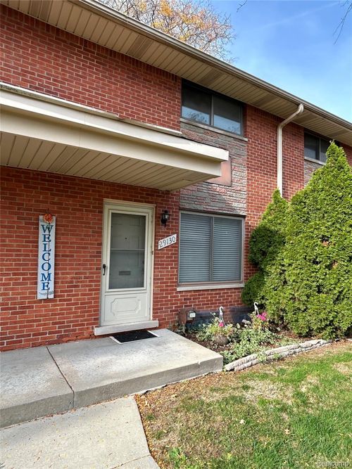 37-29130 Tessmer Court Tessmer Court, Madison Heights, MI, 48071 | Card Image