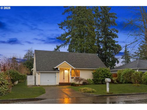 108 Ne Whitney St, Camas, WA, 98607-2325 | Card Image