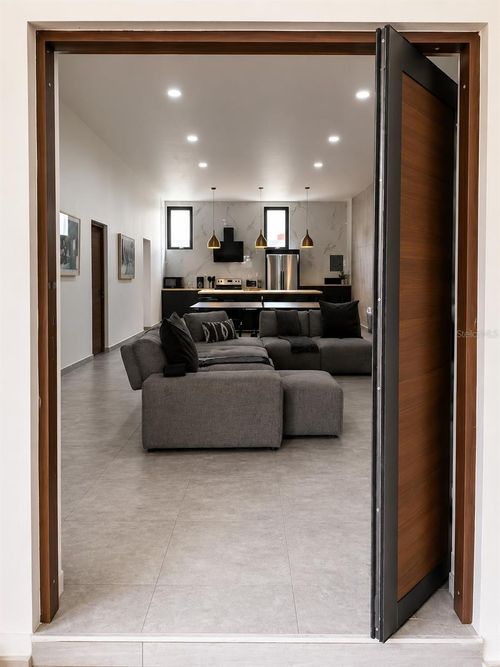 5-73 Calle Tapia, San Juan, PR, 00911-1720 | Card Image
